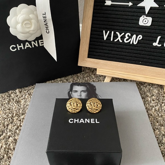Chanel Button Earrings - Picture 8 of 8